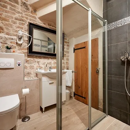 Rustic Apartments Sv Frane In The Old Town Šibenik Exterior foto