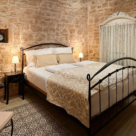 Rustic Apartments Sv Frane In The Old Town Šibenik Exterior foto